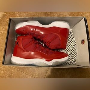 Air Jordan 11 Retro